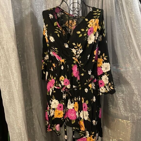 Torrid Challis wrap babydoll shirt/top/blouse sz 3 plus size 2-3xl black floral - Picture 3 of 4